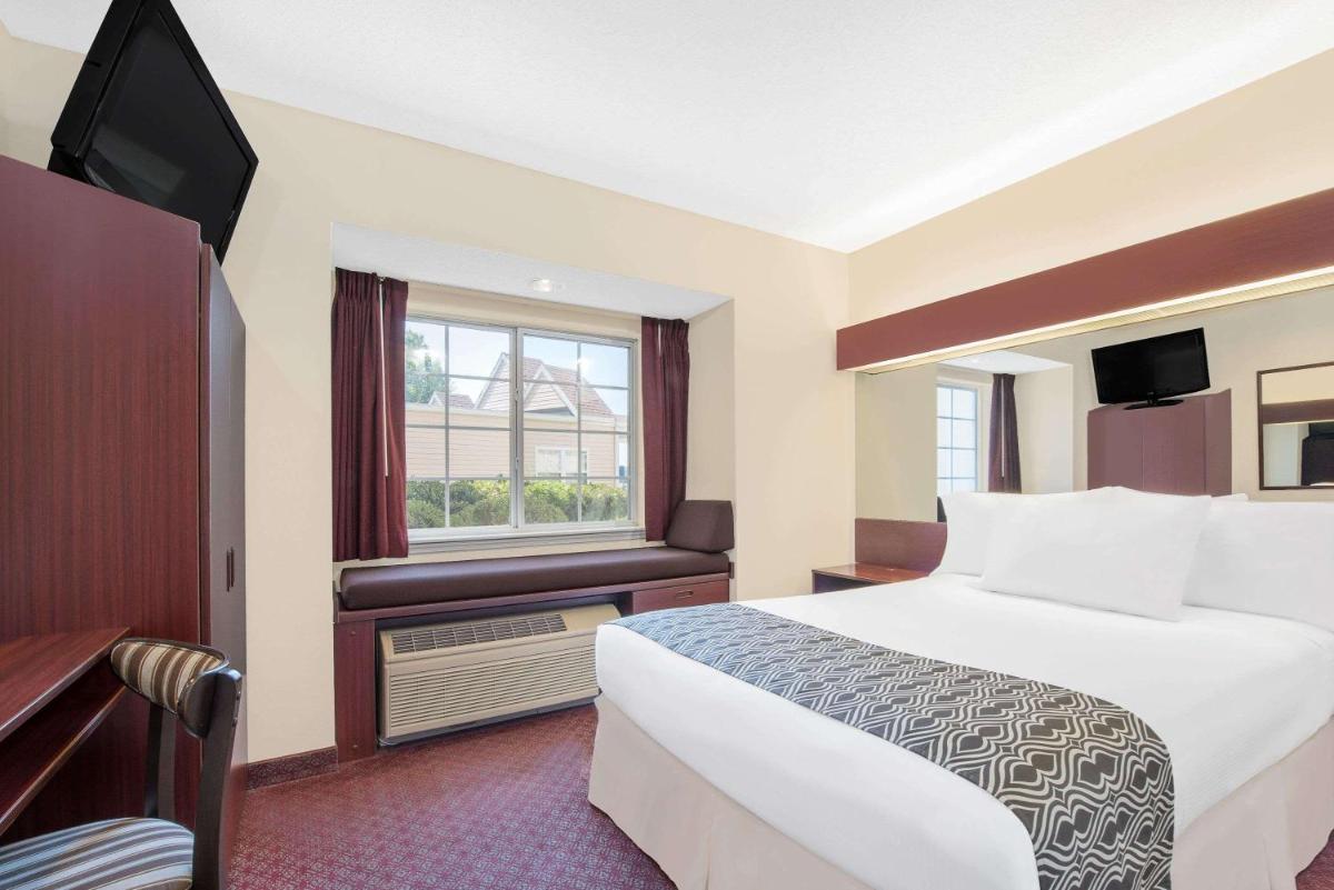 Microtel Inn & Suites by Wyndham Hamburg - Housity