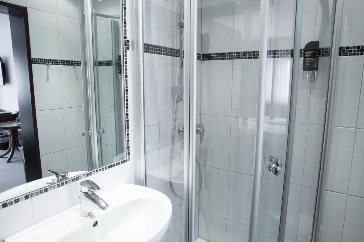 Hotel Wilms - Housity