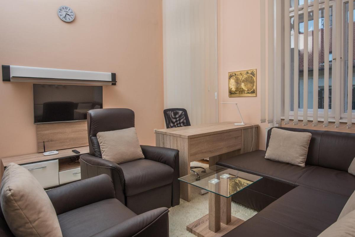 Anker Apartman Kaposvár - Housity