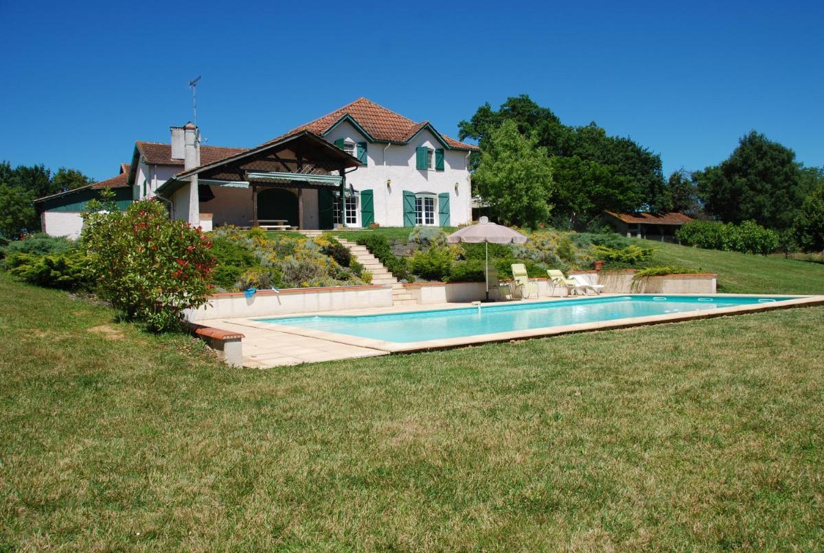Domaine Sainte Barthe, entre Marciac et Nogaro - Housity