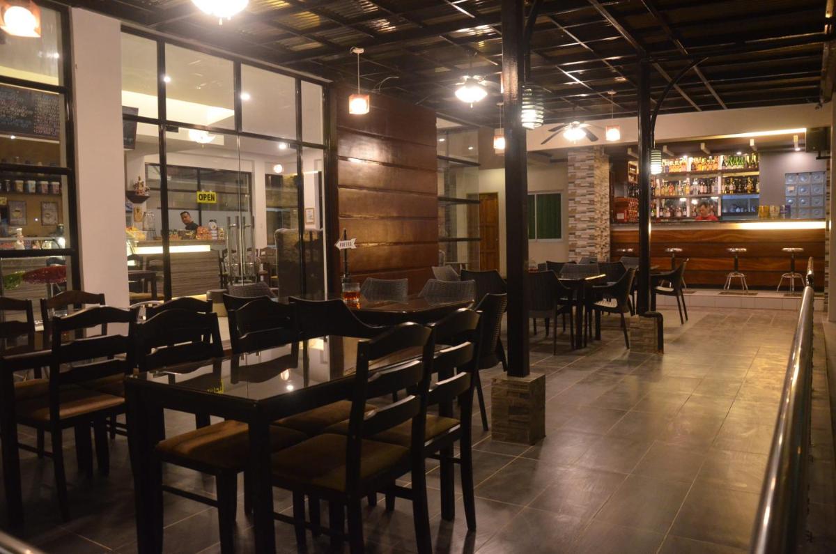 Suitetrails - Sophia Dianne Hotel & Restaurant