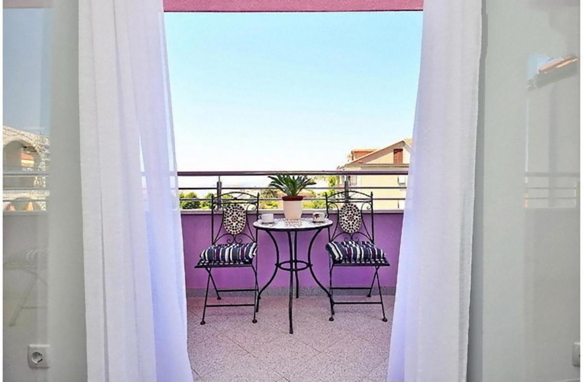 Apartments Bonsai - Housity