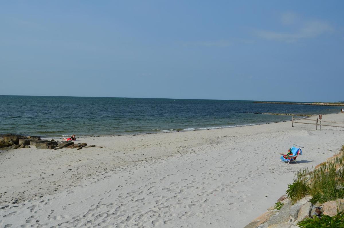 Cape Shore Inn - Housity