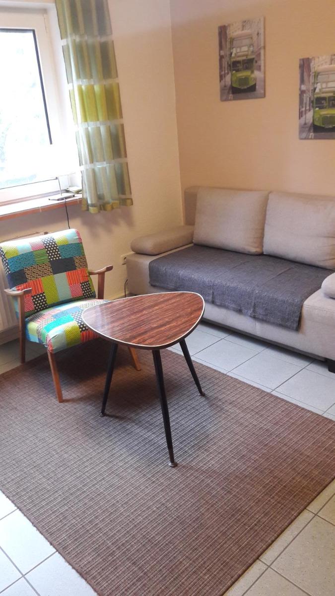Zimmer Frei - Housity