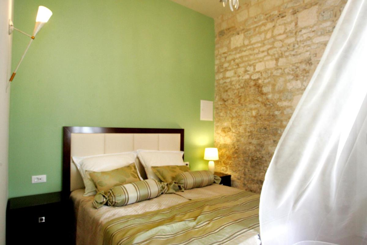 Palace Augubio - Housity