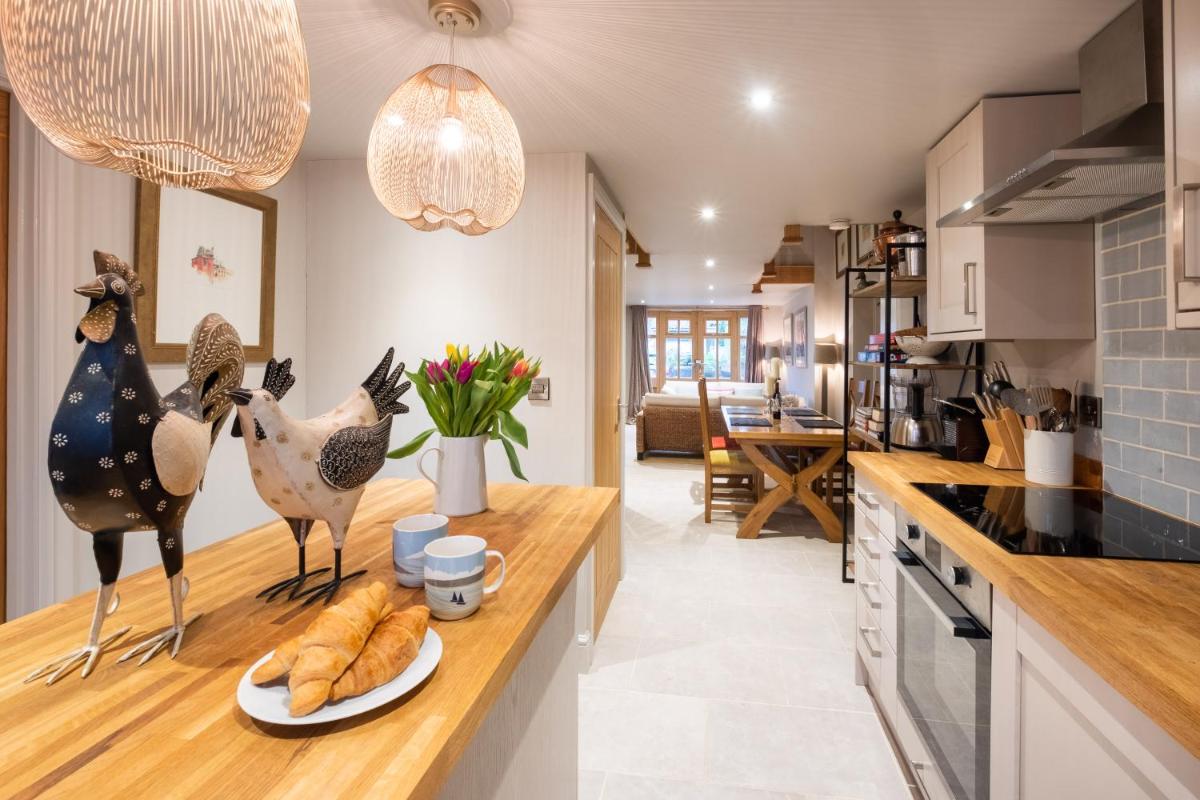Church Farm Lodge - Housity