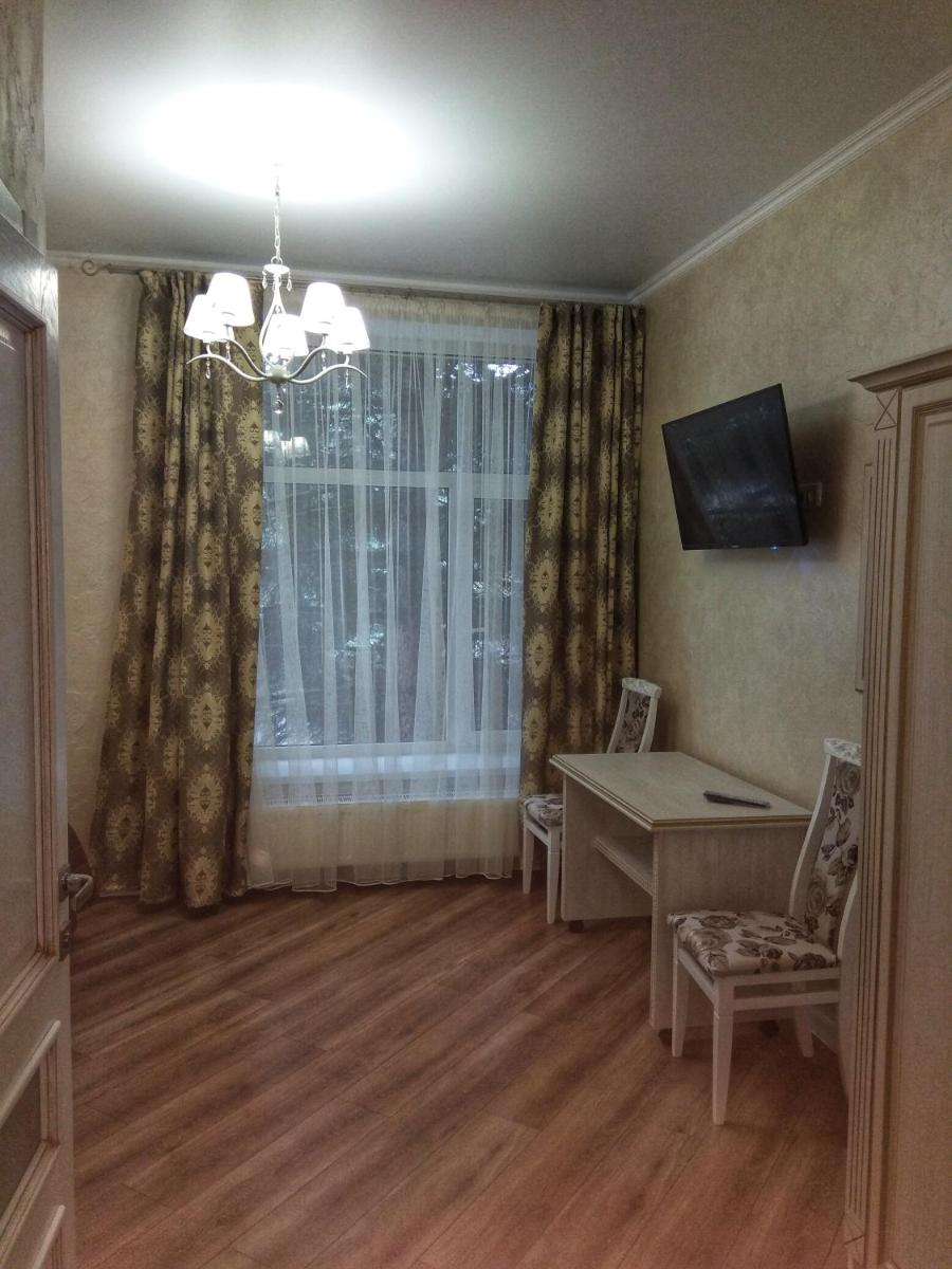 Safari-Club - Housity