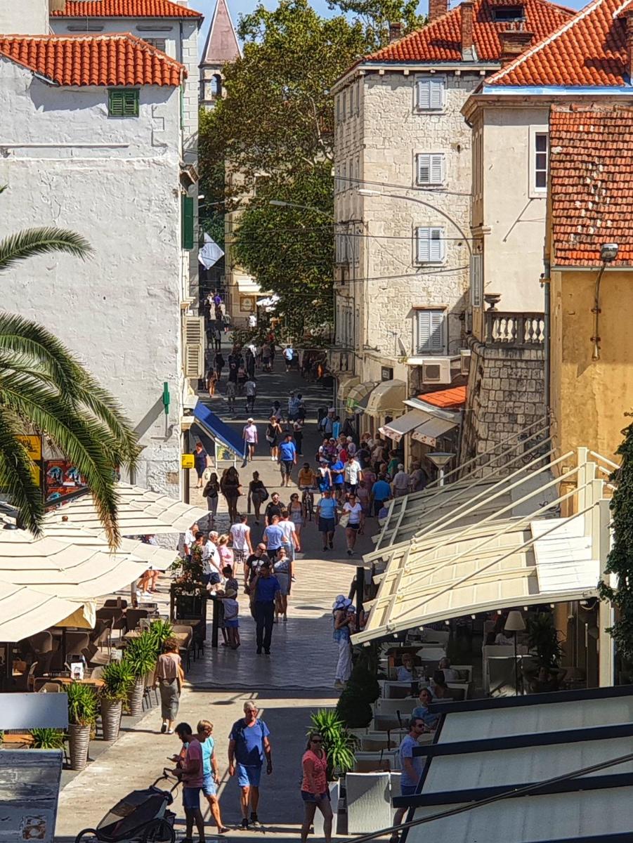 Apartments Goda Center Of Split - Housity
