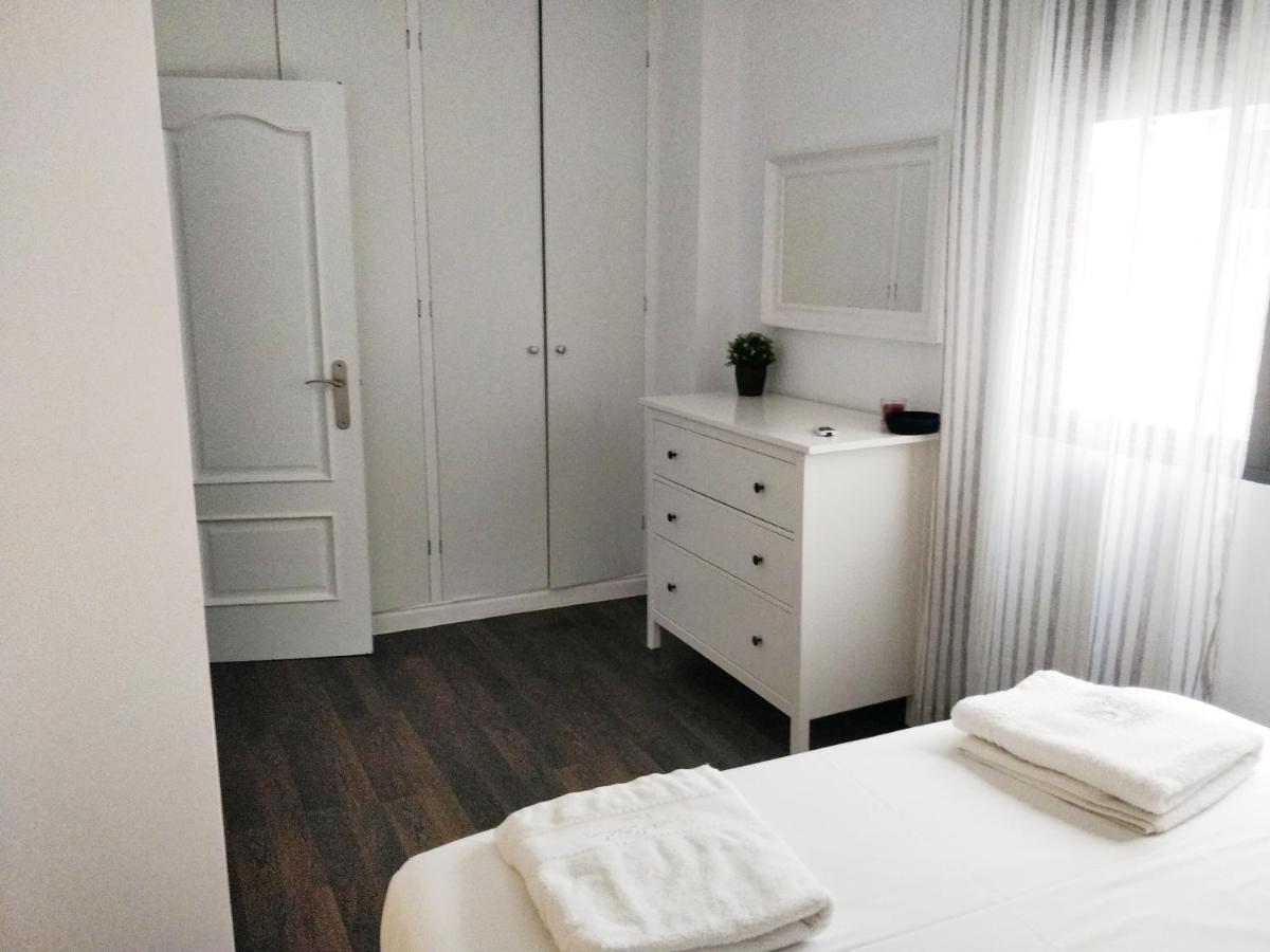 Apartamento cerca de la playa y Ciudad de las Ciencias - Housity