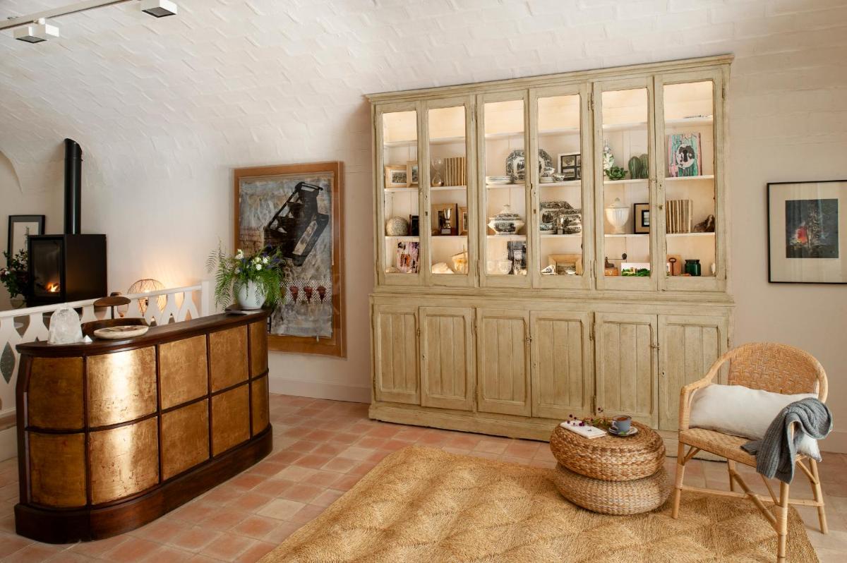 Arkhé Hotel Boutique Pals - Housity