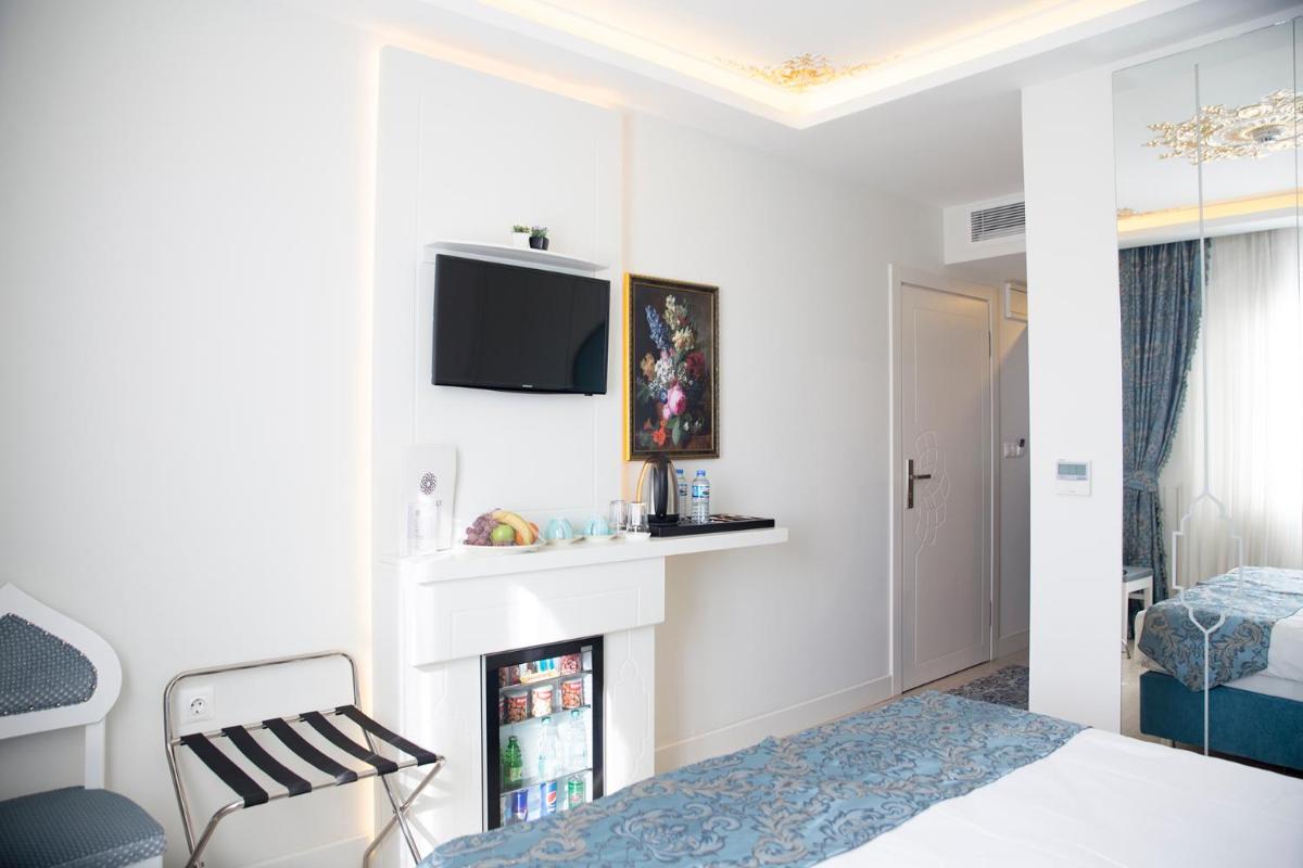 KRALICE HOTEL - Housity