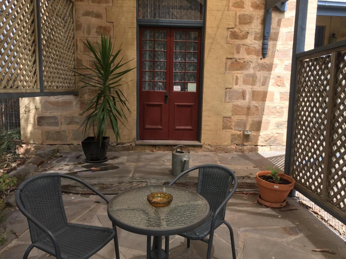 Granmas Cottage - Housity