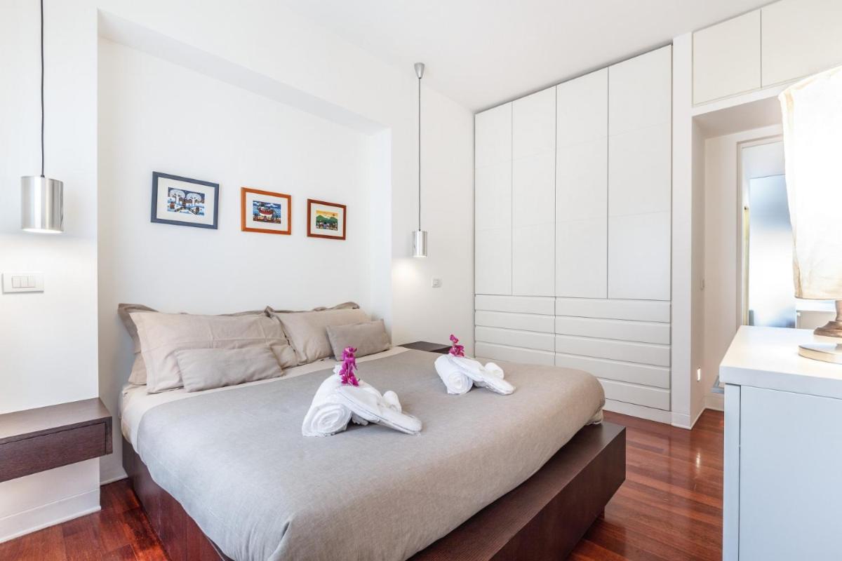 Suitetrails - Bright and Cozy Apartment in Isola District - Marco Polo