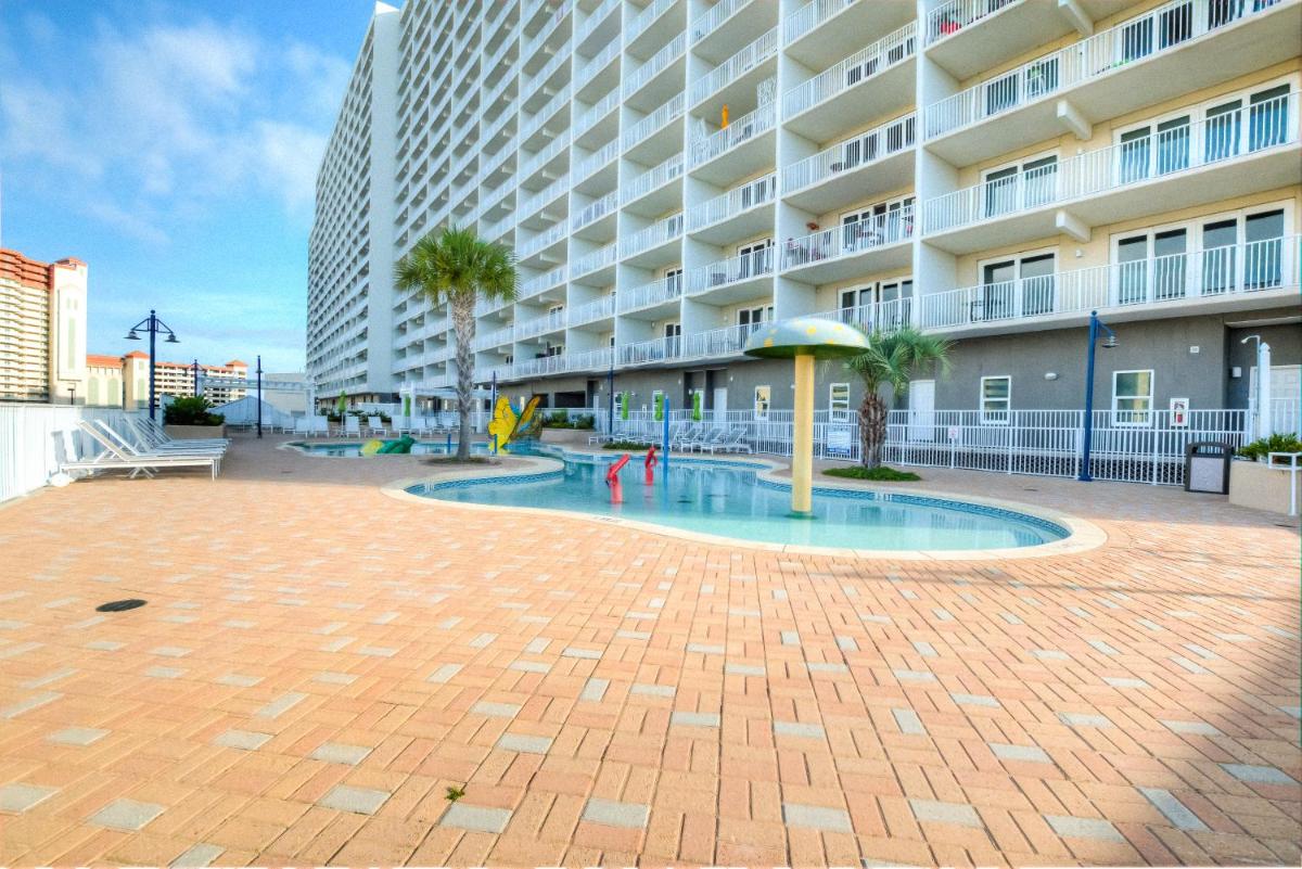 Laketown Wharf 535 By Aneliya - Housity