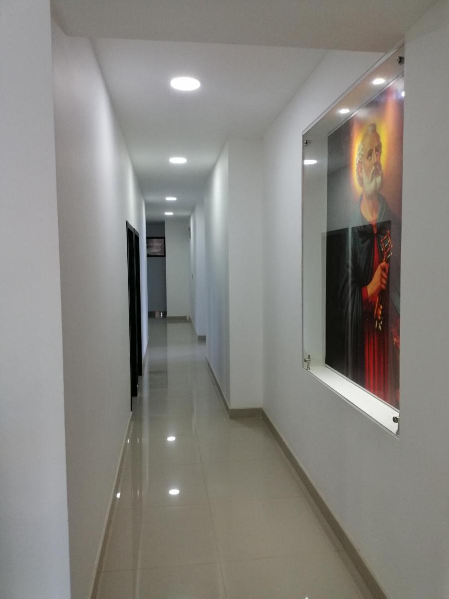 Hotel San Pedro Plaza - Housity