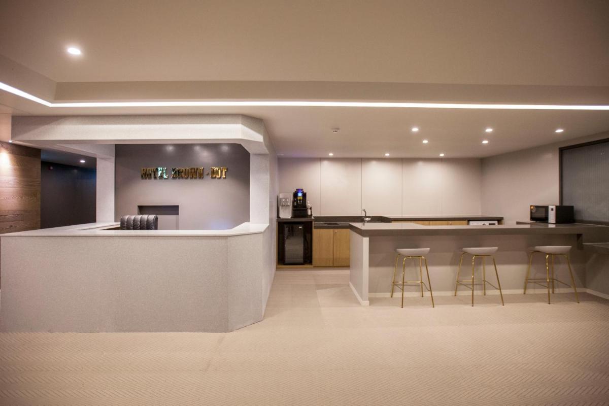 Browndot Hotel Masan Odong - Housity