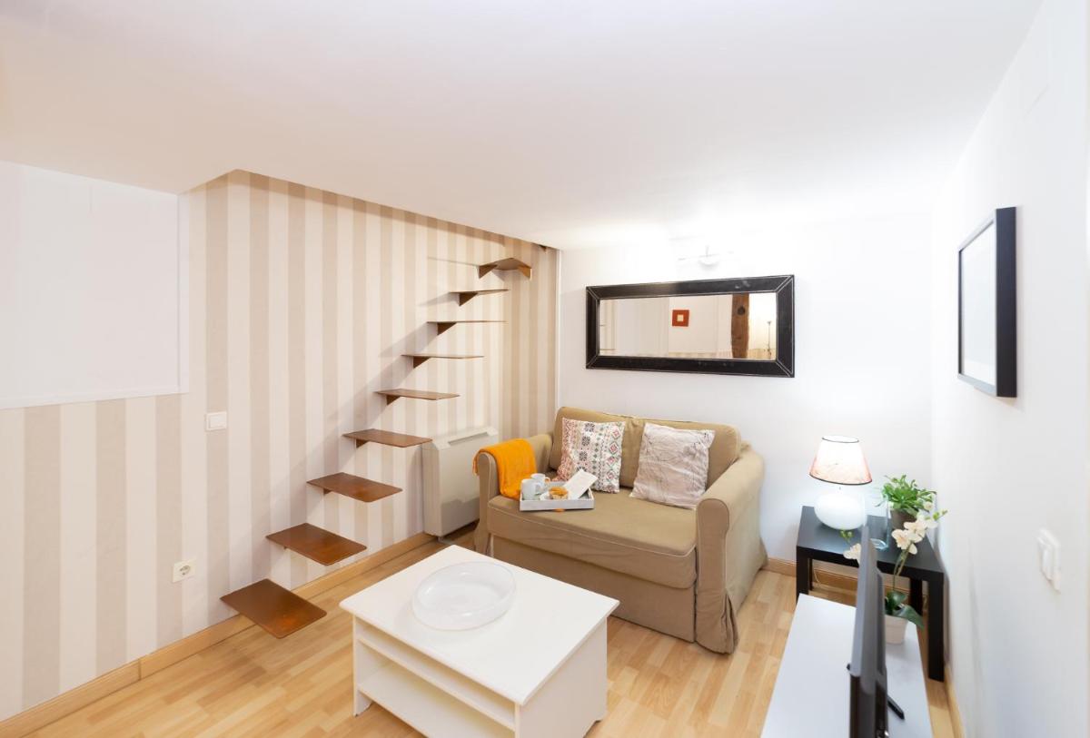 Apartamentos Puerta Del Sol I - Housity