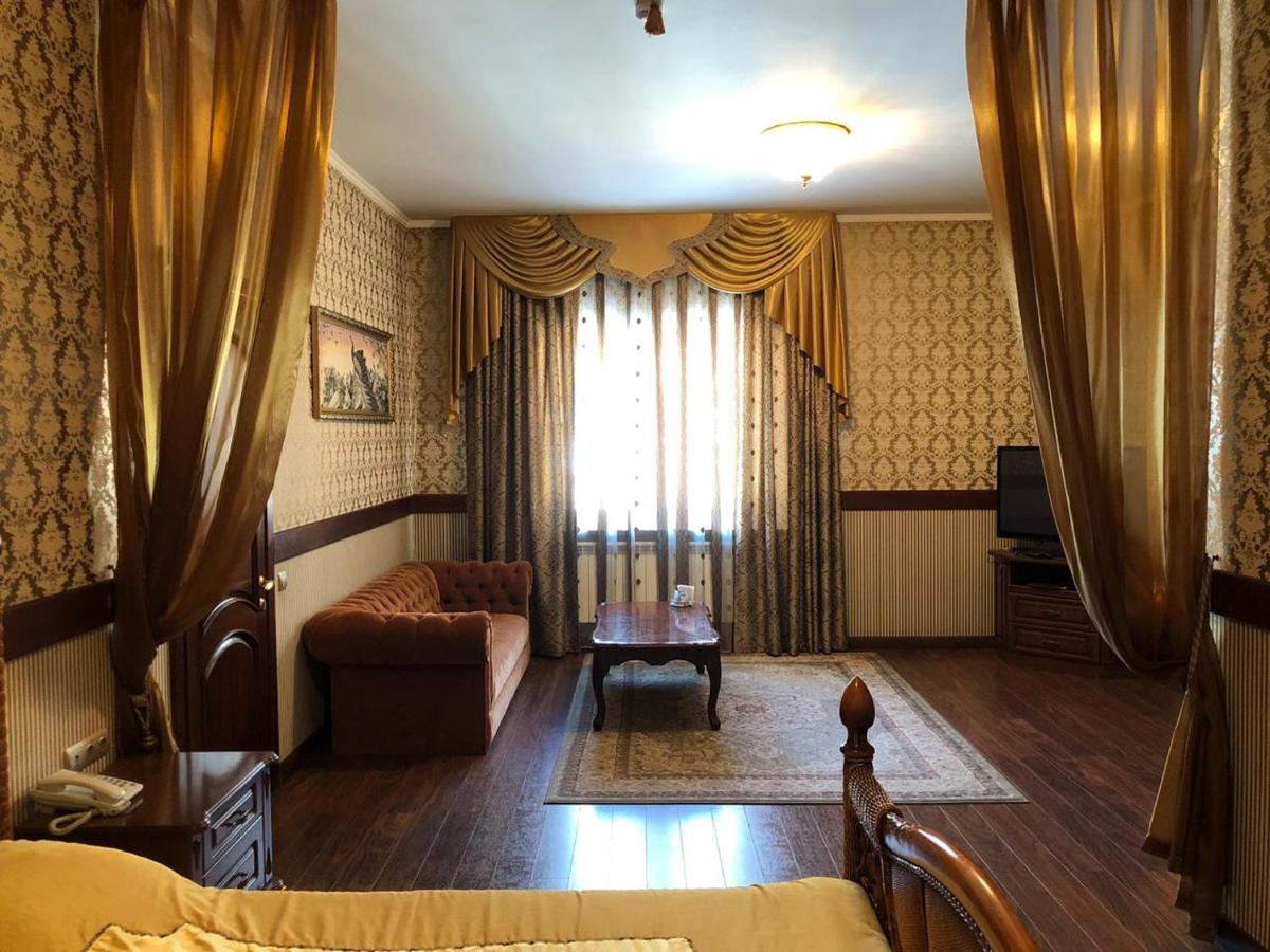 Berendey Inn - Housity