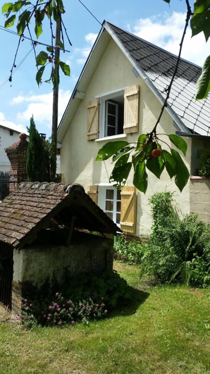 Cheap Chic Farm - Housity
