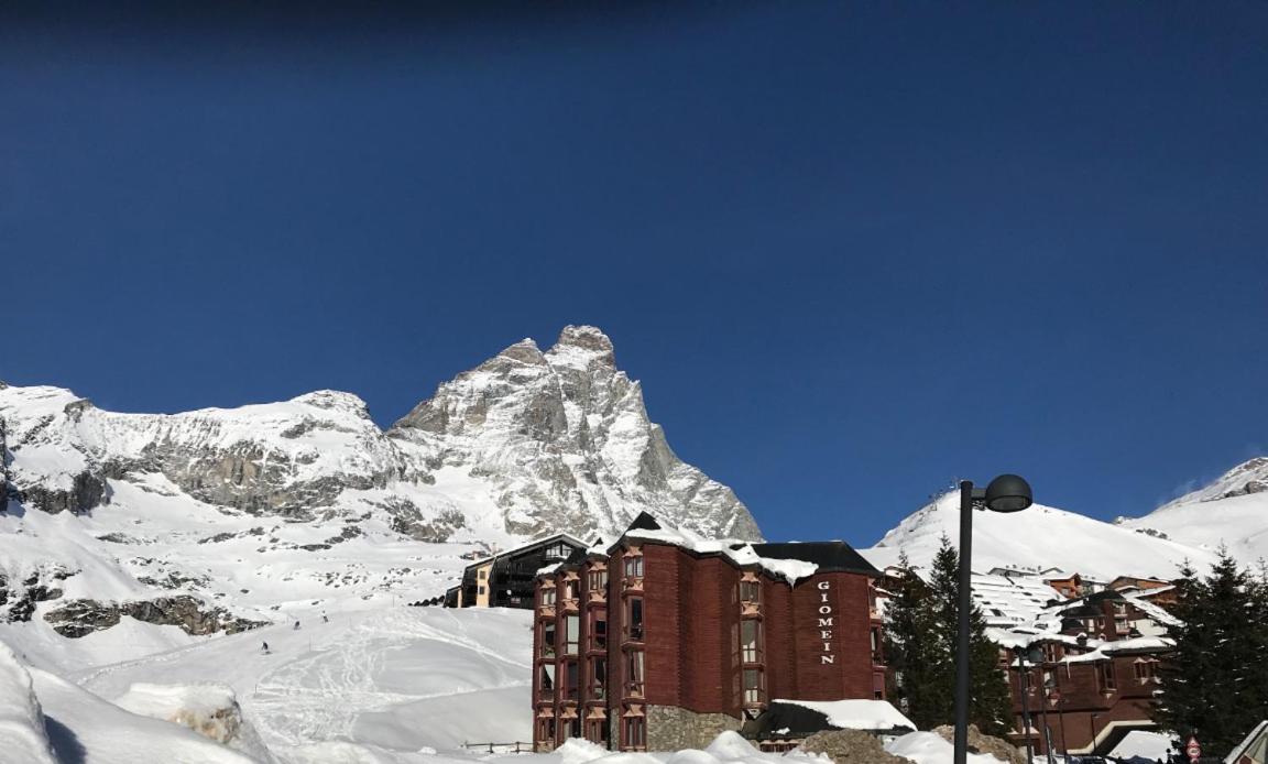 Giomein - Flat in Cervinia 50m from slopes and city centre - Housity