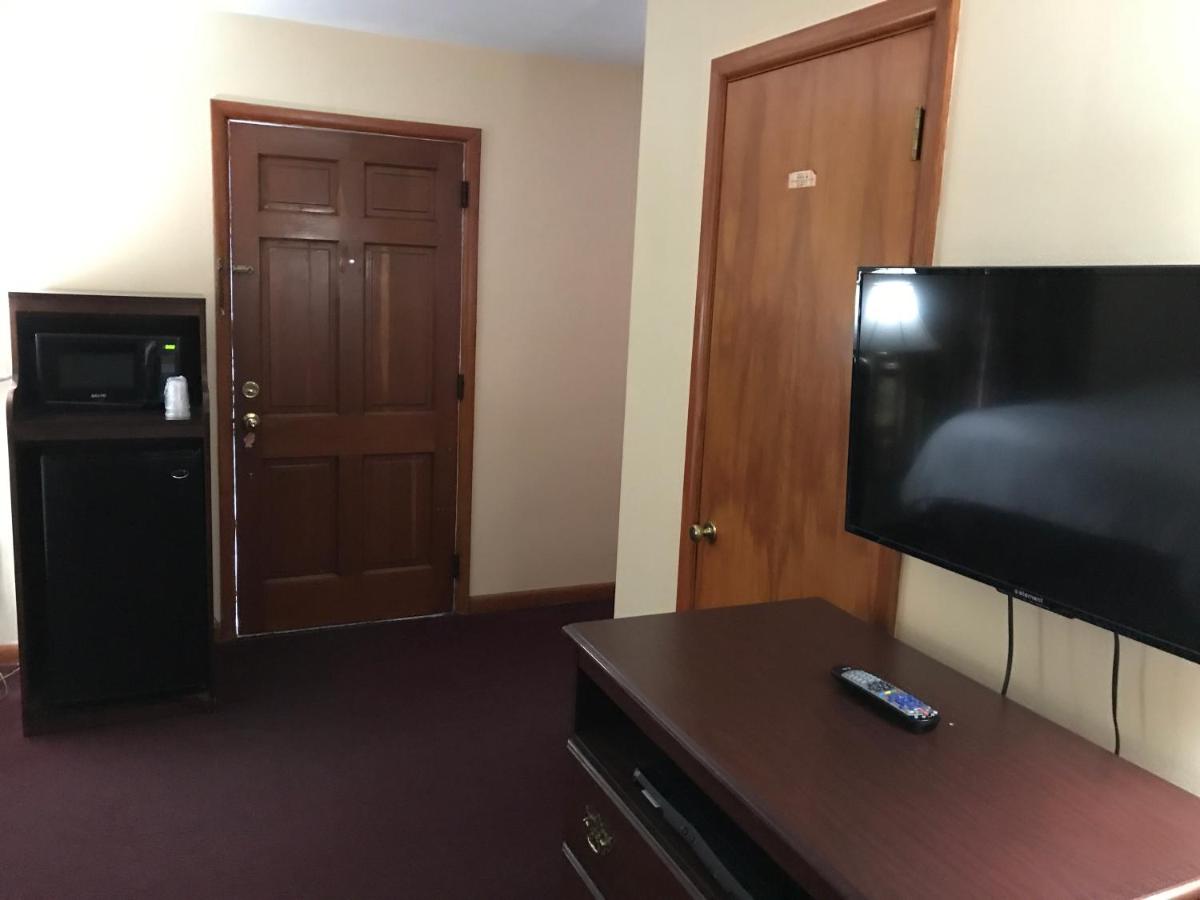 Motel Town House - Housity