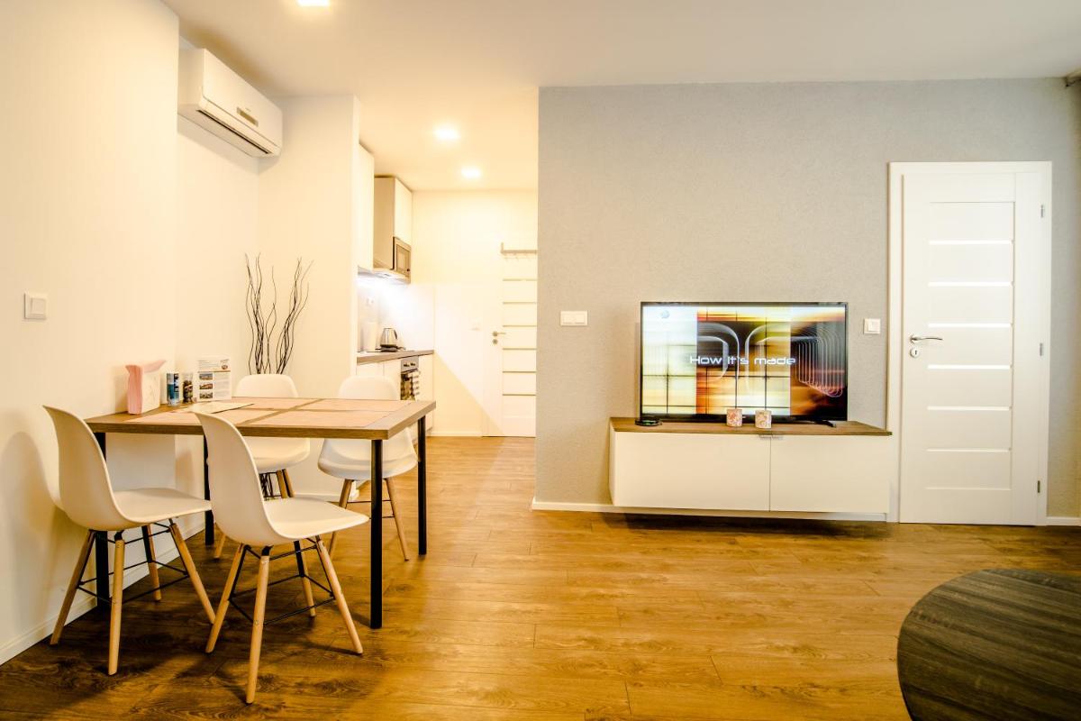 Central apartments by Kovee - Housity