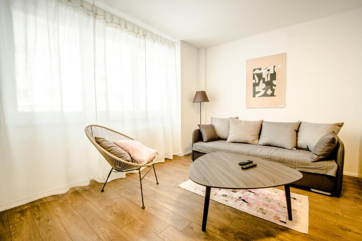 Central apartments by Kovee - Housity