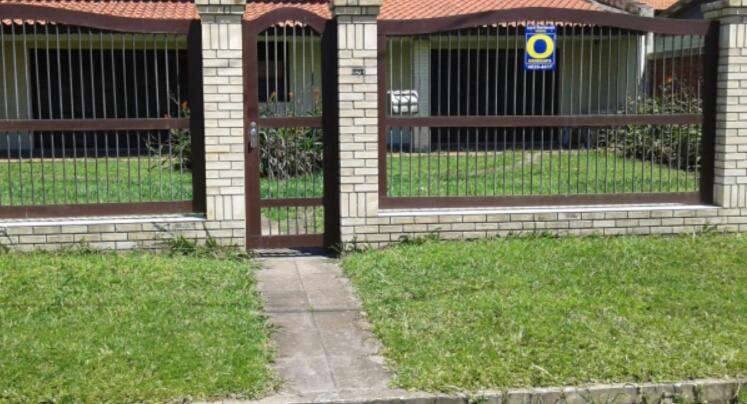 Residencial Plataforma -100m do Mar -Tramandai-Centro - Housity