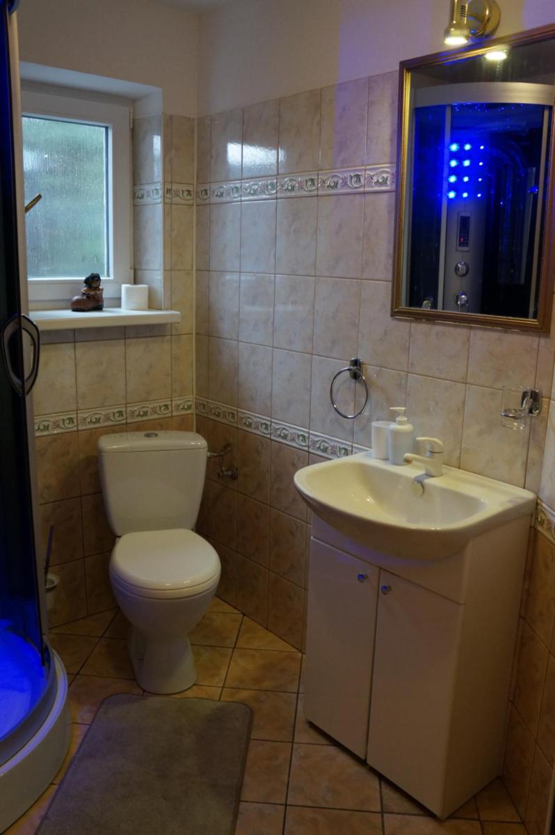 Penzion Kutil Trojanovice - Housity