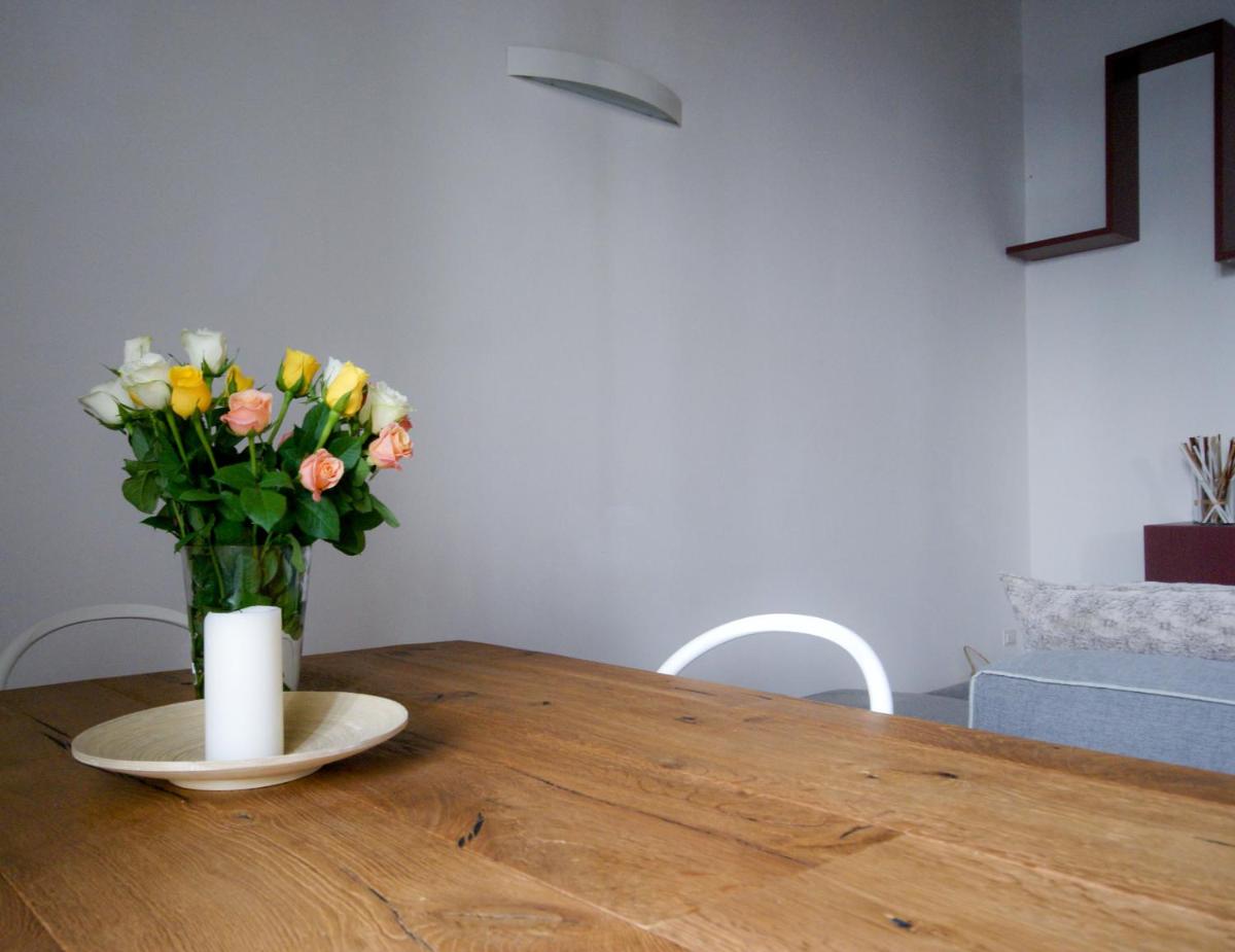 Tabacchi Luxury apartment in Lucca historical center near toll Parking - Housity