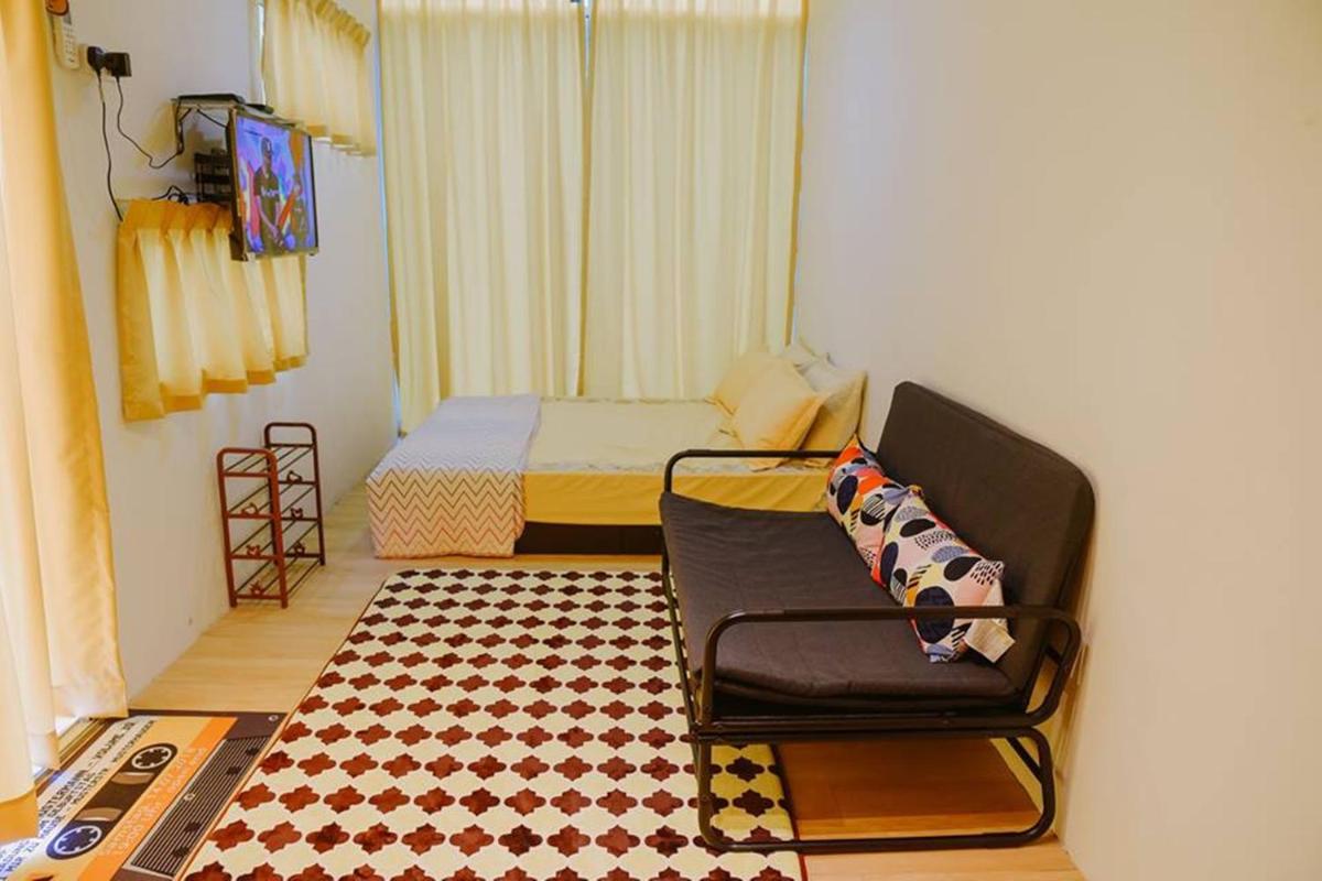 Purple Cube Roomstay Kontena - Housity
