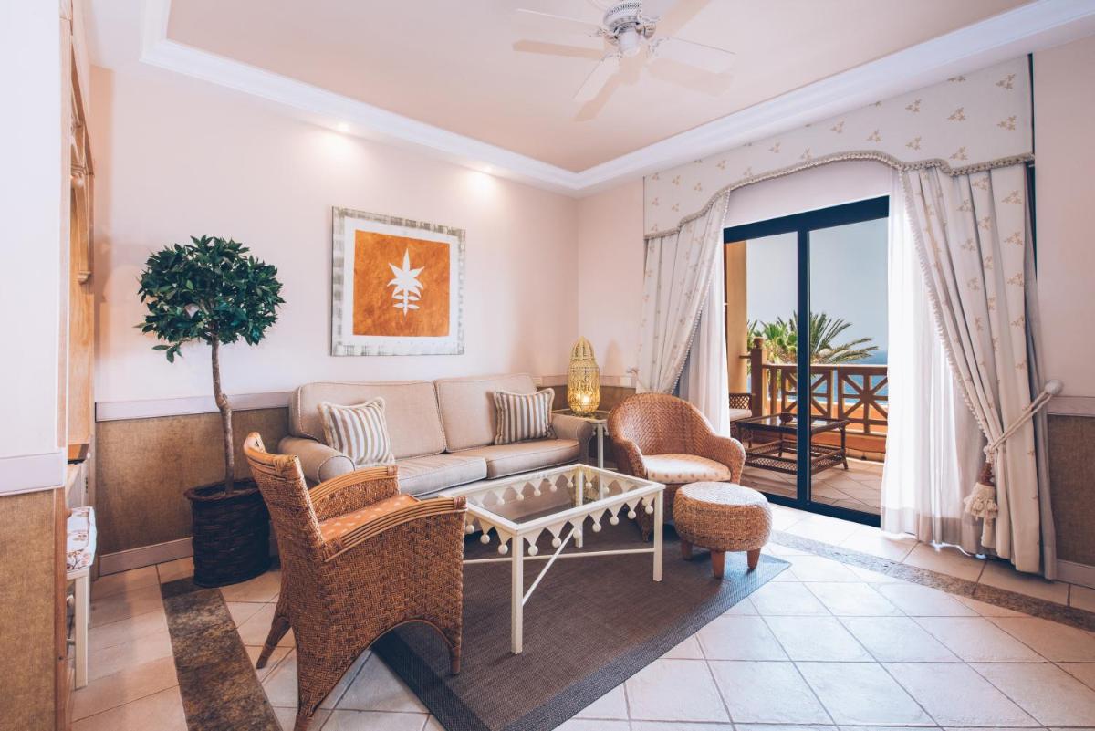 Zona de estar de JOIA El Mirador by Iberostar -Adults Only