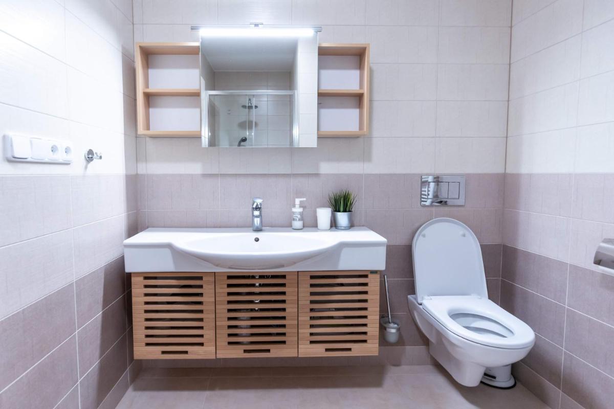 Haas Apartments Horova with Parking - Housity