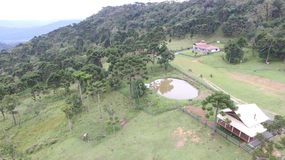 Sitio Itaimbé - Casa e Chalé - Morro da Igreja - Housity