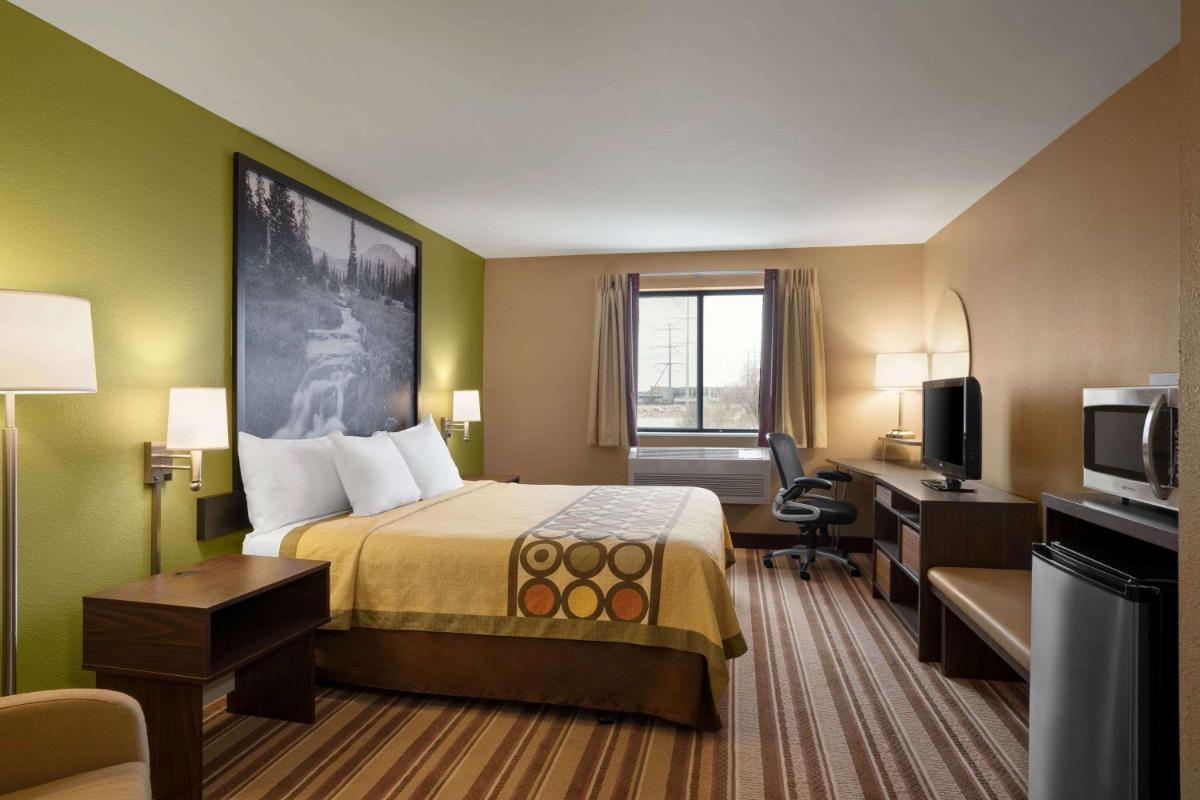 Super 8 by Wyndham S Jordan/Sandy/Slc Area - Housity