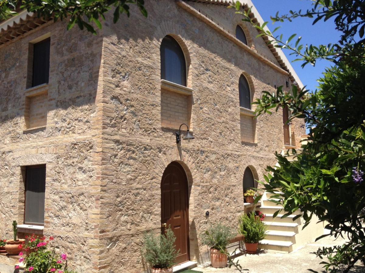 B&B L'Oasi - Housity