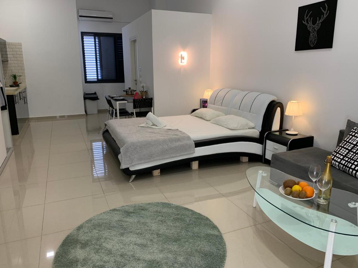 Spat Studio ApartHotel - Housity