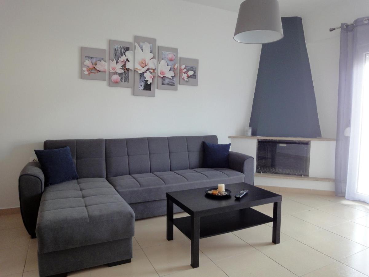 Polychrono Nikos Apartment - Housity