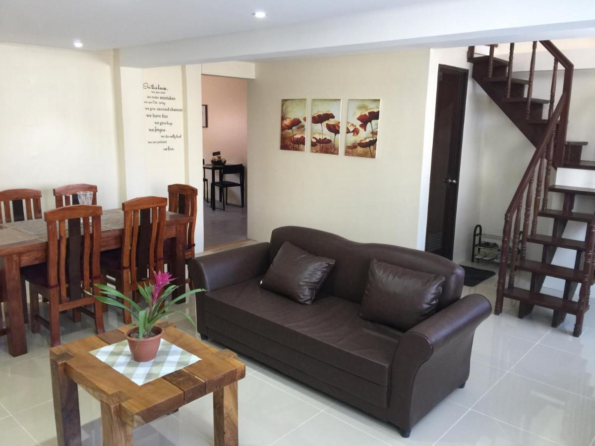 Squareville Subdivision - Housity