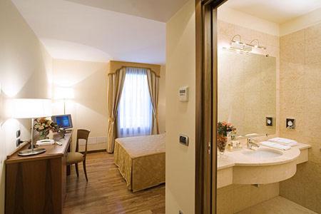 Hotel Purlilium - Housity