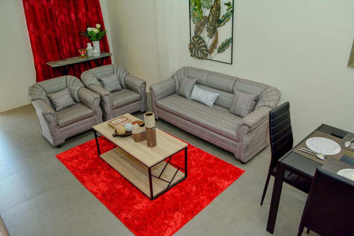 MAILZ HAVEN BEAUTIFL 3BR MODERN APRT NEAR SM DOOR-D - Housity