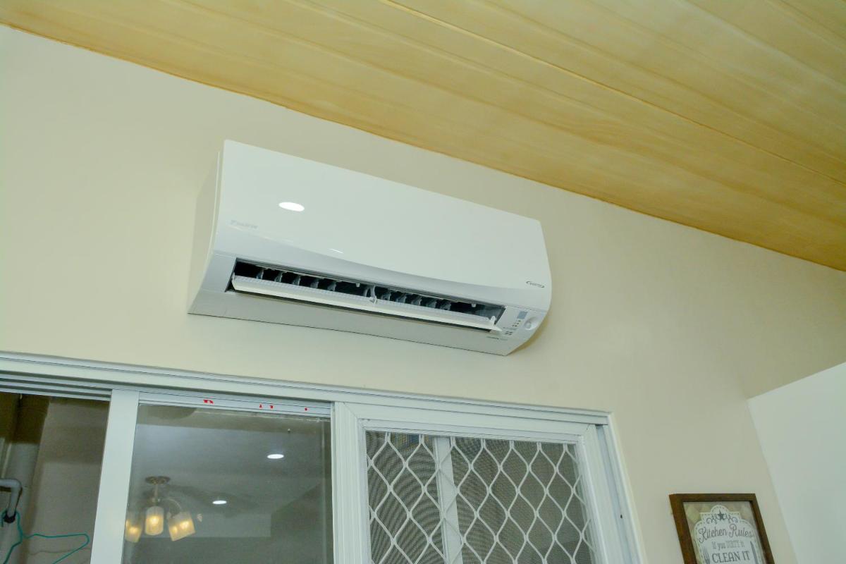 MAILZ HAVEN BEAUTIFL 3BR MODERN APRT NEAR SM DOOR-D - Housity