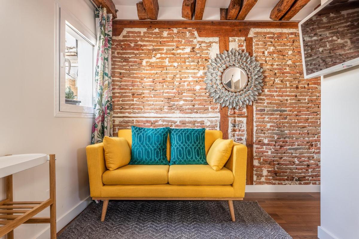 BNBHolder Mignon MALASAÑA - Housity