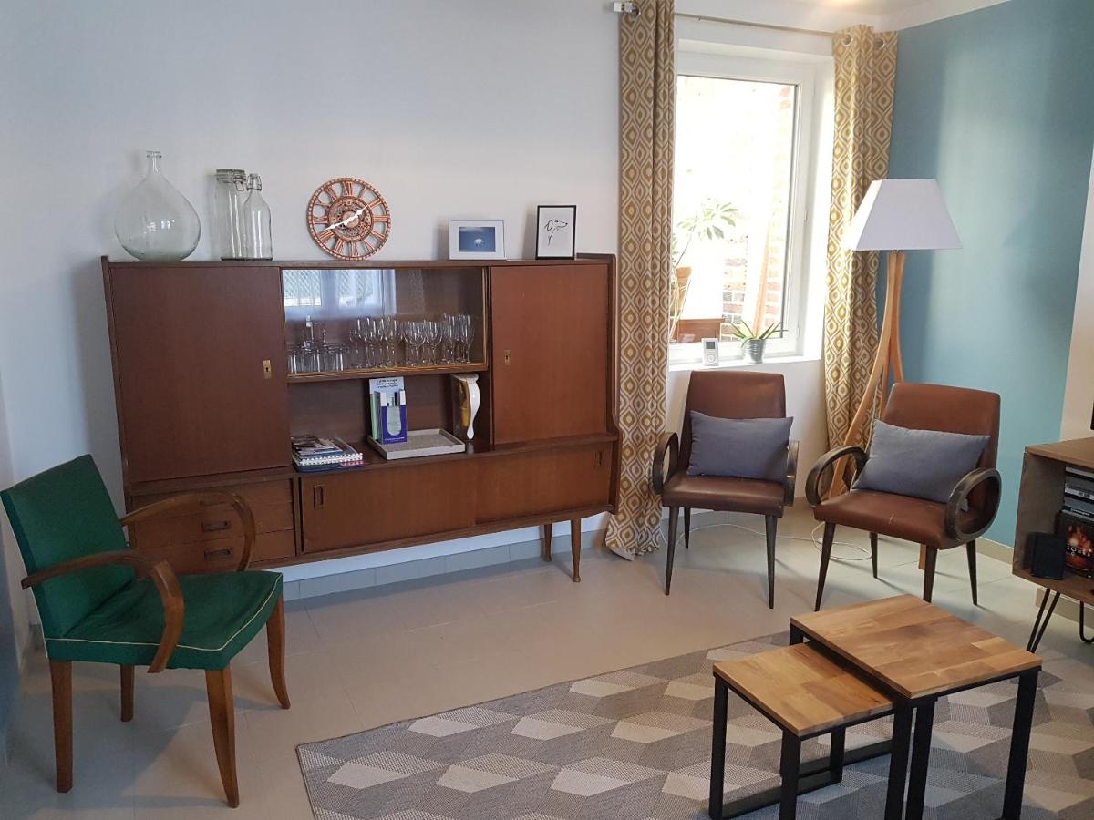 Les Bruyeres - Housity