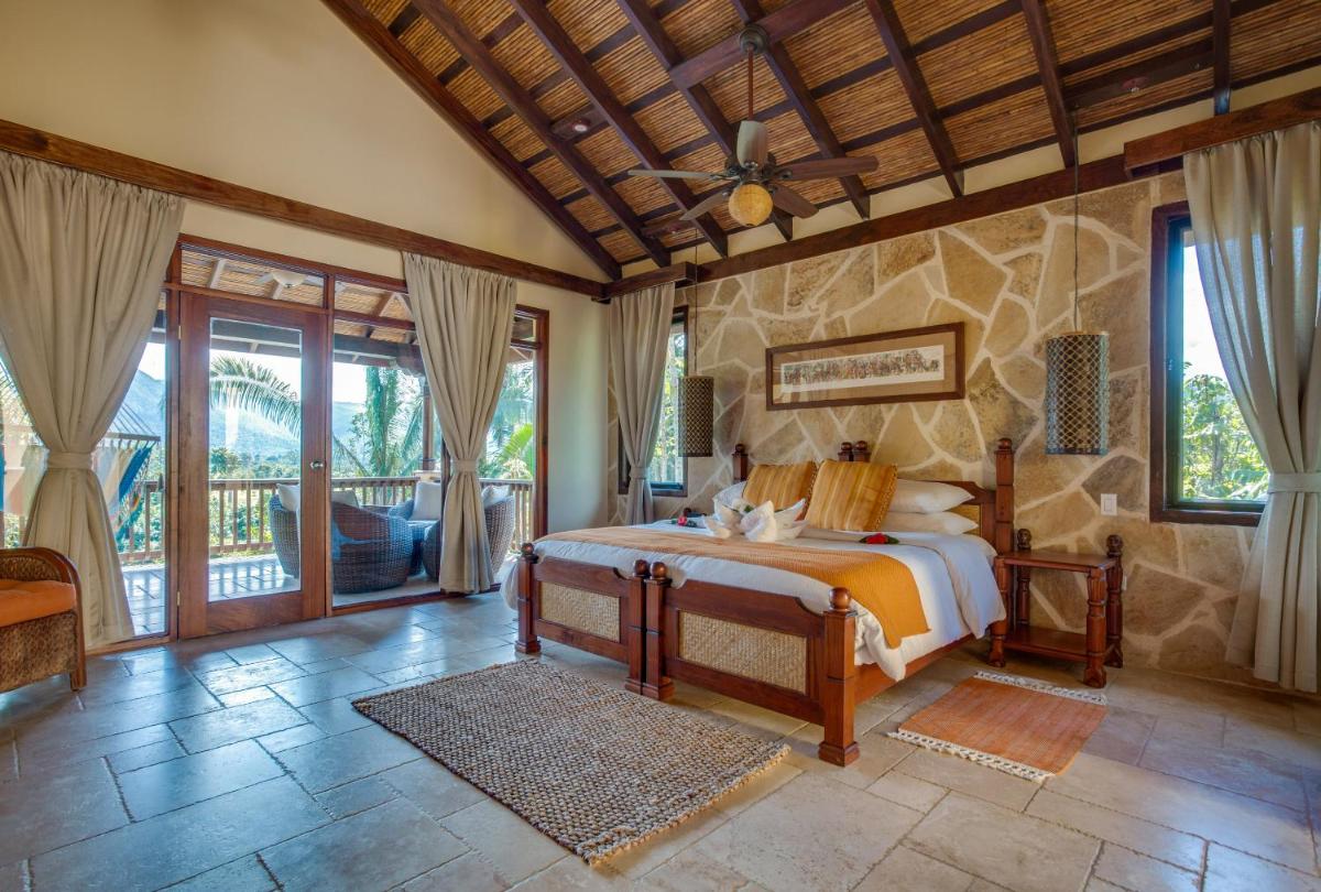 Sleeping Giant Rainforest Lodge - Housity