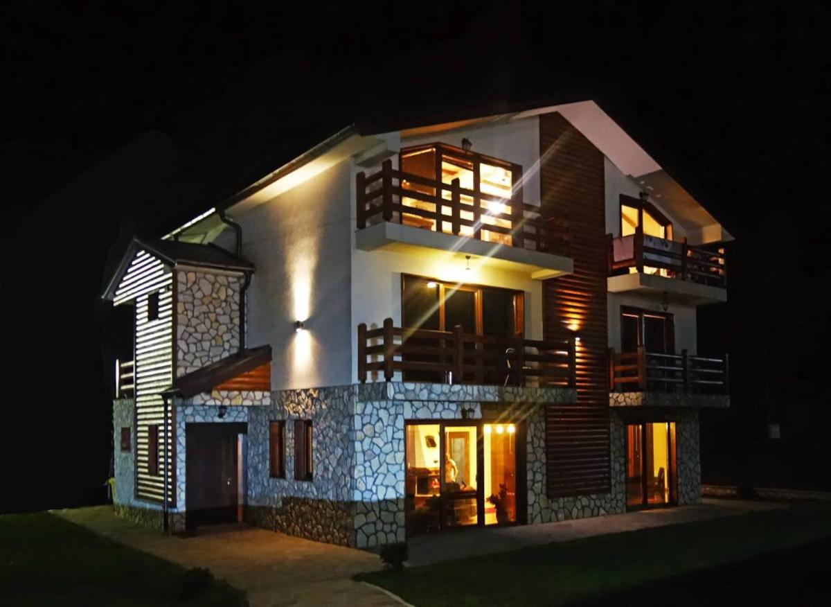 Villa 'Iva' - Housity