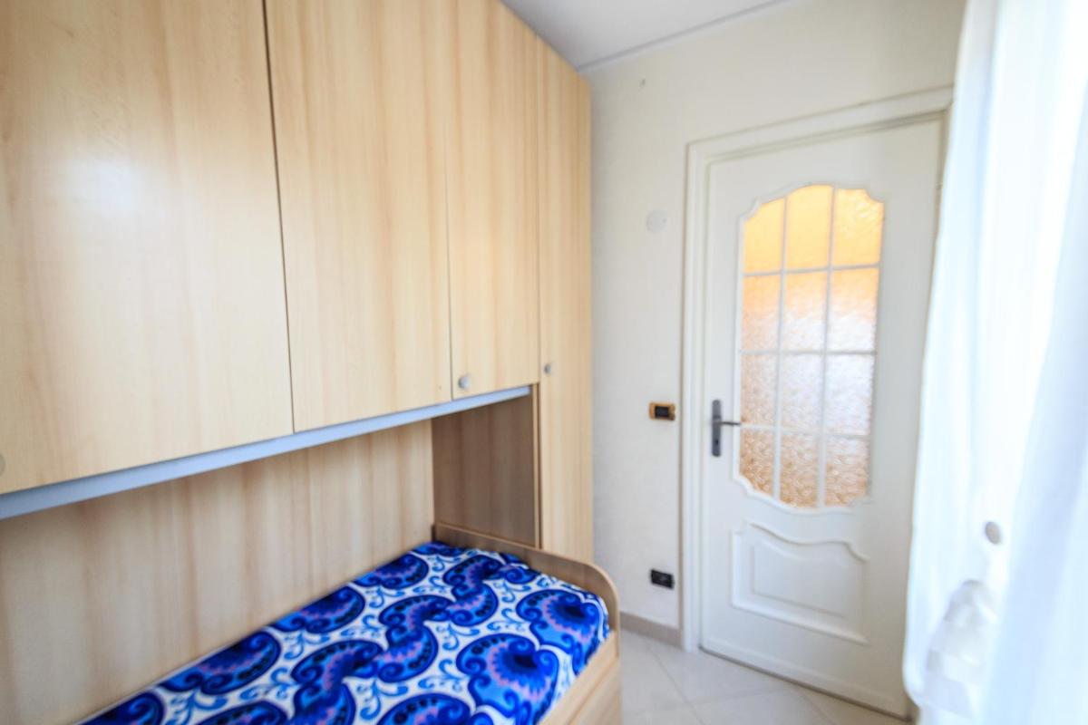 Appartamento a 30 metri dal mare - Housity