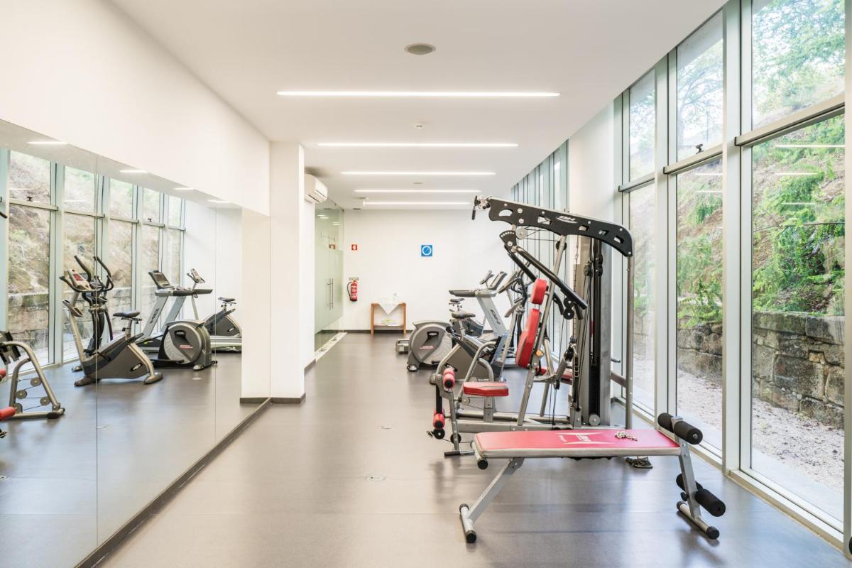 O centro de fitness e/ou as comodidades de fitness de Boticas Hotel Art & SPA