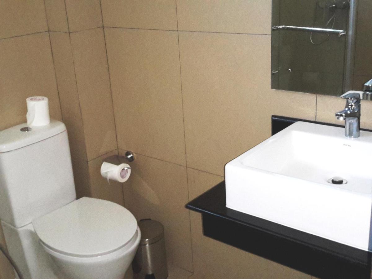 LLH 1G2 Nilaveli Ocean Front Condos - Housity