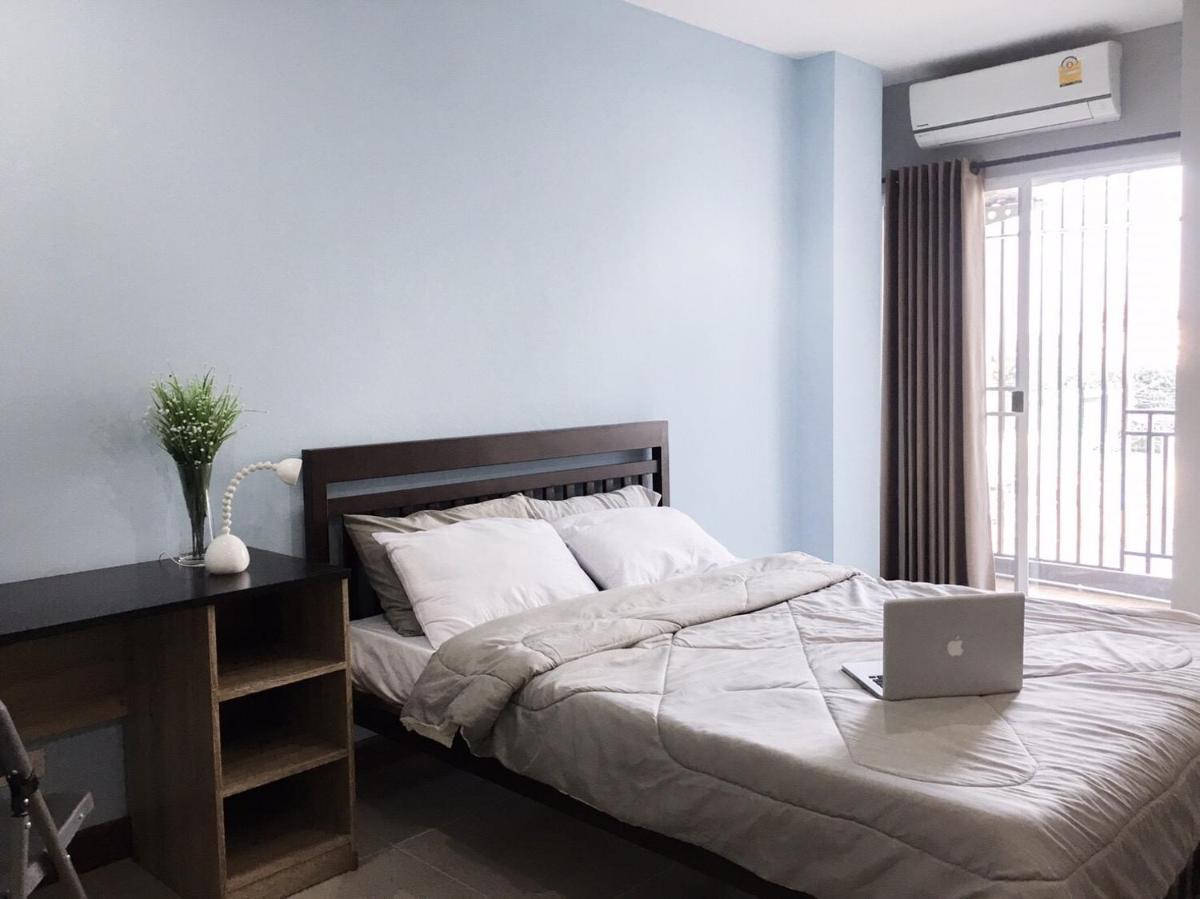 โรงแรม เดอะริช ราชพฤกษ์ โฮเทล แอนด์ เรสซิเดนซ์ - Housity
